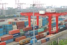 上半年我(wo)國(guo)貨物(wu)貿易(yi)進出口總值(zhi)達(da)11.13萬(wan)億元 國內(nei)貿易(yi)代理(li)增(zeng)長顯著(zhu)